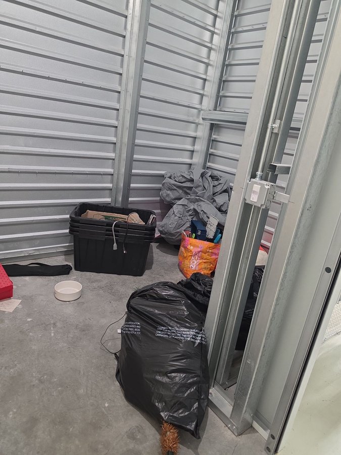 11 x 10 storage unit in Las Vegas, NV
