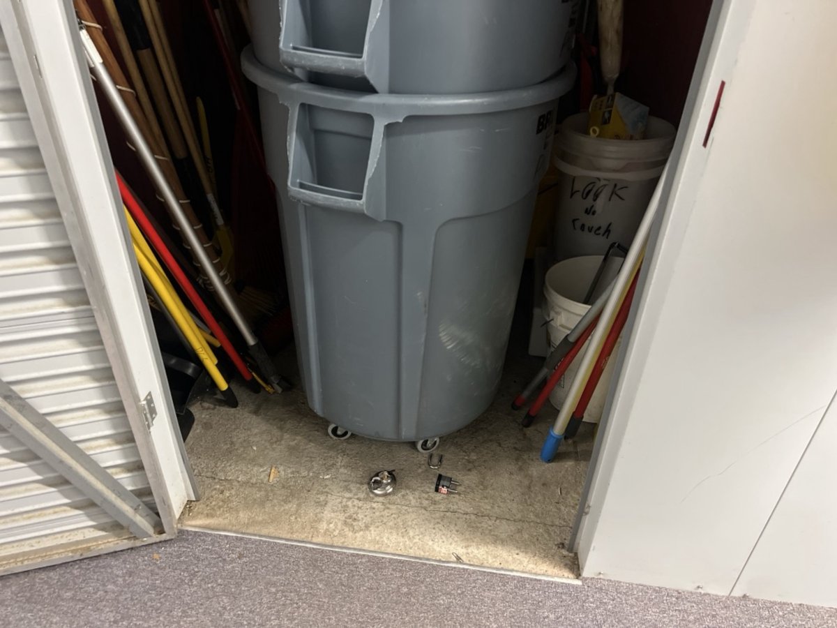 5 x 15 storage unit in Highland Park, IL
