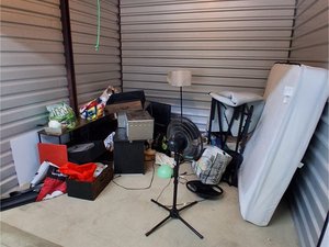 10 x 10 storage unit in Lakewood, CO