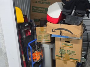 10 x 5 storage unit in Las Vegas, NV