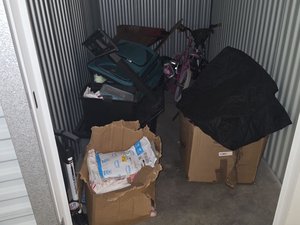 5 x 10 storage unit in Beaverton, OR