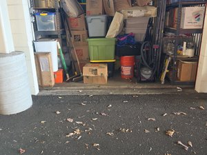 10 x 20 storage unit in Beaverton, OR