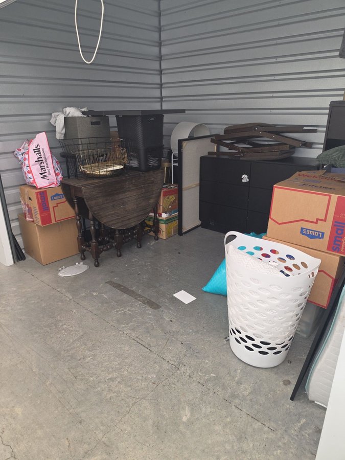 7 x 10 storage unit in Beaverton, OR