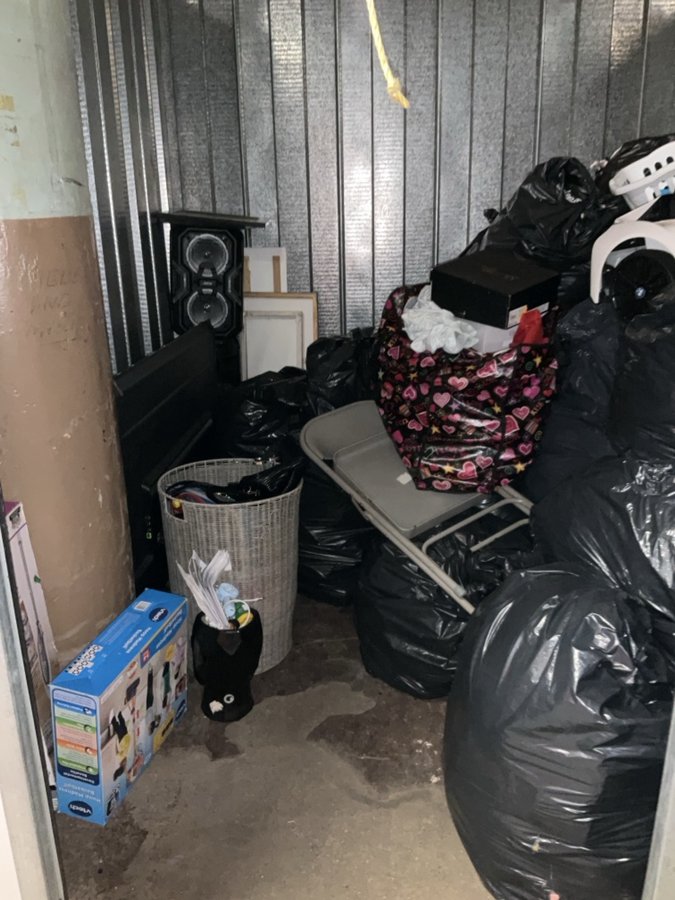 10 x 10 storage unit in Yonkers, NY