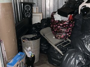 10 x 10 storage unit in Yonkers, NY