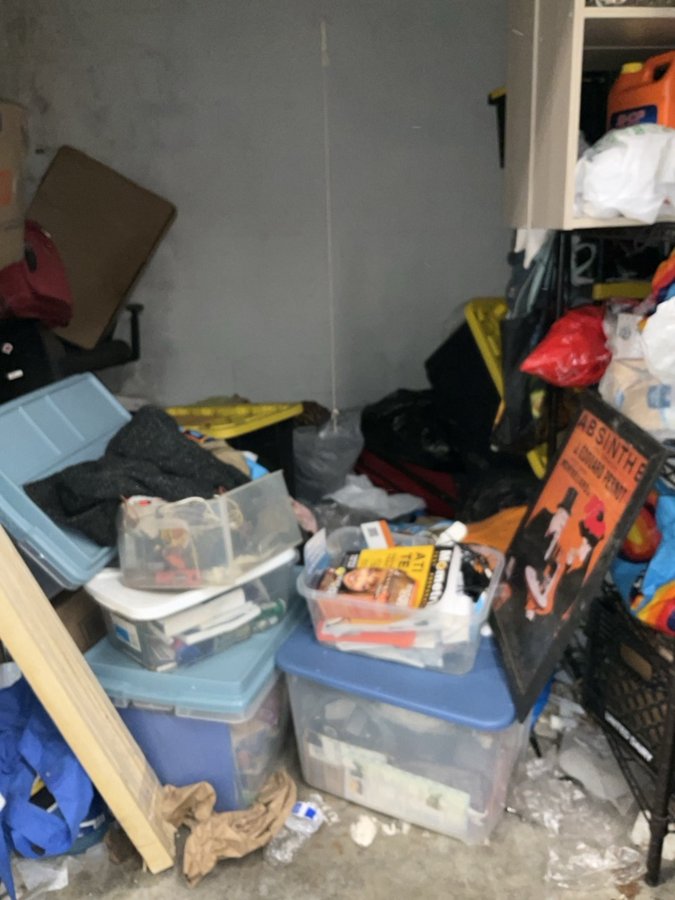 10 x 10 storage unit in Spring Valley, NY