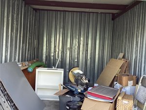 10 x 15 storage unit in Orlando, FL