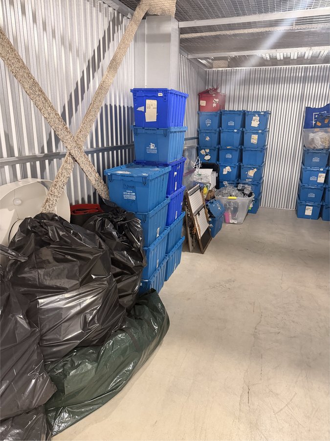 10 x 21 storage unit in Philadelphia, PA