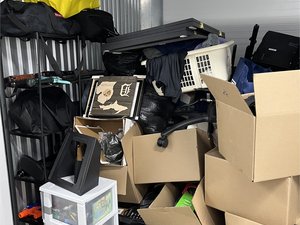 9 x 10 storage unit in Philadelphia, PA