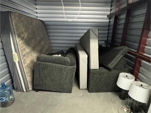 10 x 10 storage unit in Owings Mills, MD