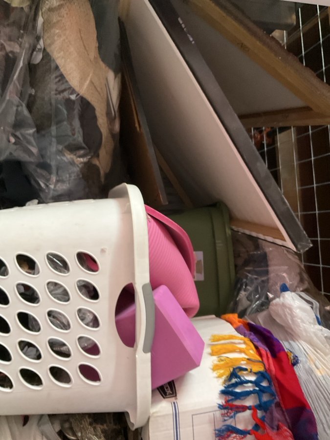 5 x 4 storage unit in Concord, CA