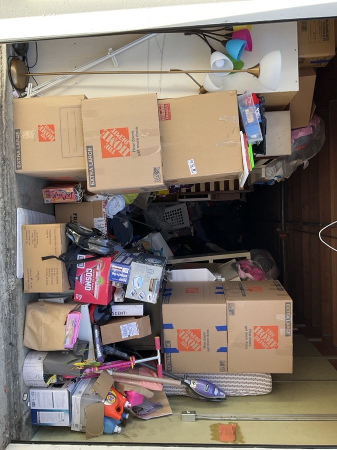 10 x 30 storage unit in Concord, CA