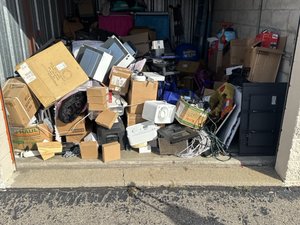 10 x 15 storage unit in Warren, MI
