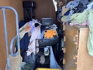 5 x 10 storage unit in Sacramento, CA