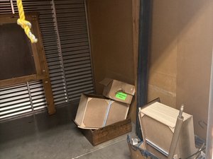 10 x 10 storage unit in Sacramento, CA