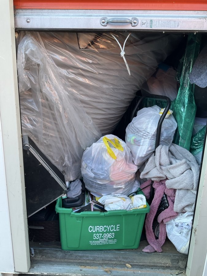 8 x 10 storage unit in Pacheco, CA