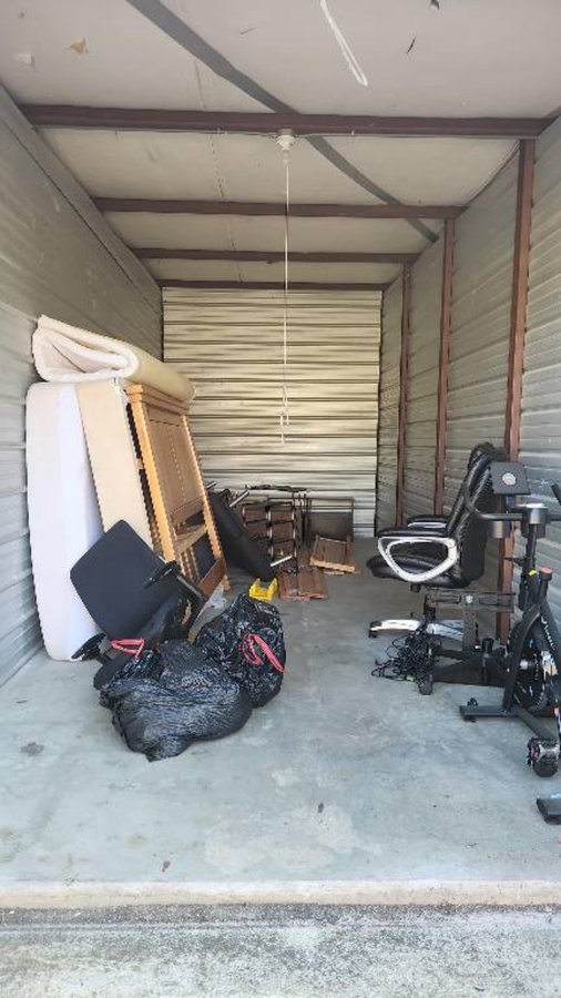 9 x 23 storage unit in Virginia Beach, VA