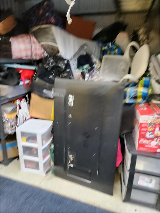 10 x 10 storage unit in Brooklyn, NY
