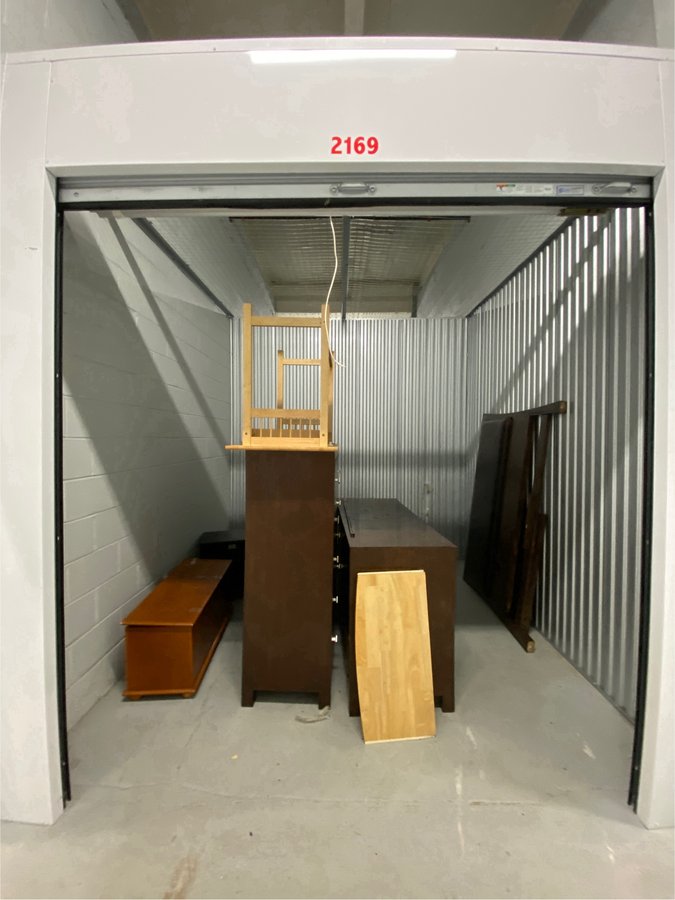 9 x 10 storage unit in Worcester, MA