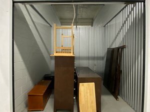 9 x 10 storage unit in Worcester, MA
