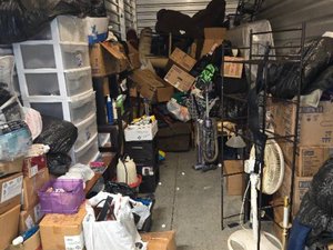 8 x 20 storage unit in Richmond, VA