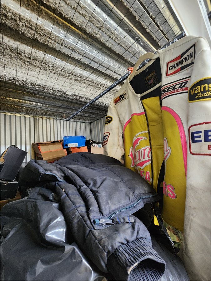 5 x 5 storage unit in Brooklyn, NY