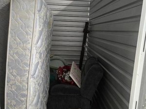 5 x 11 storage unit in Chesapeake, VA