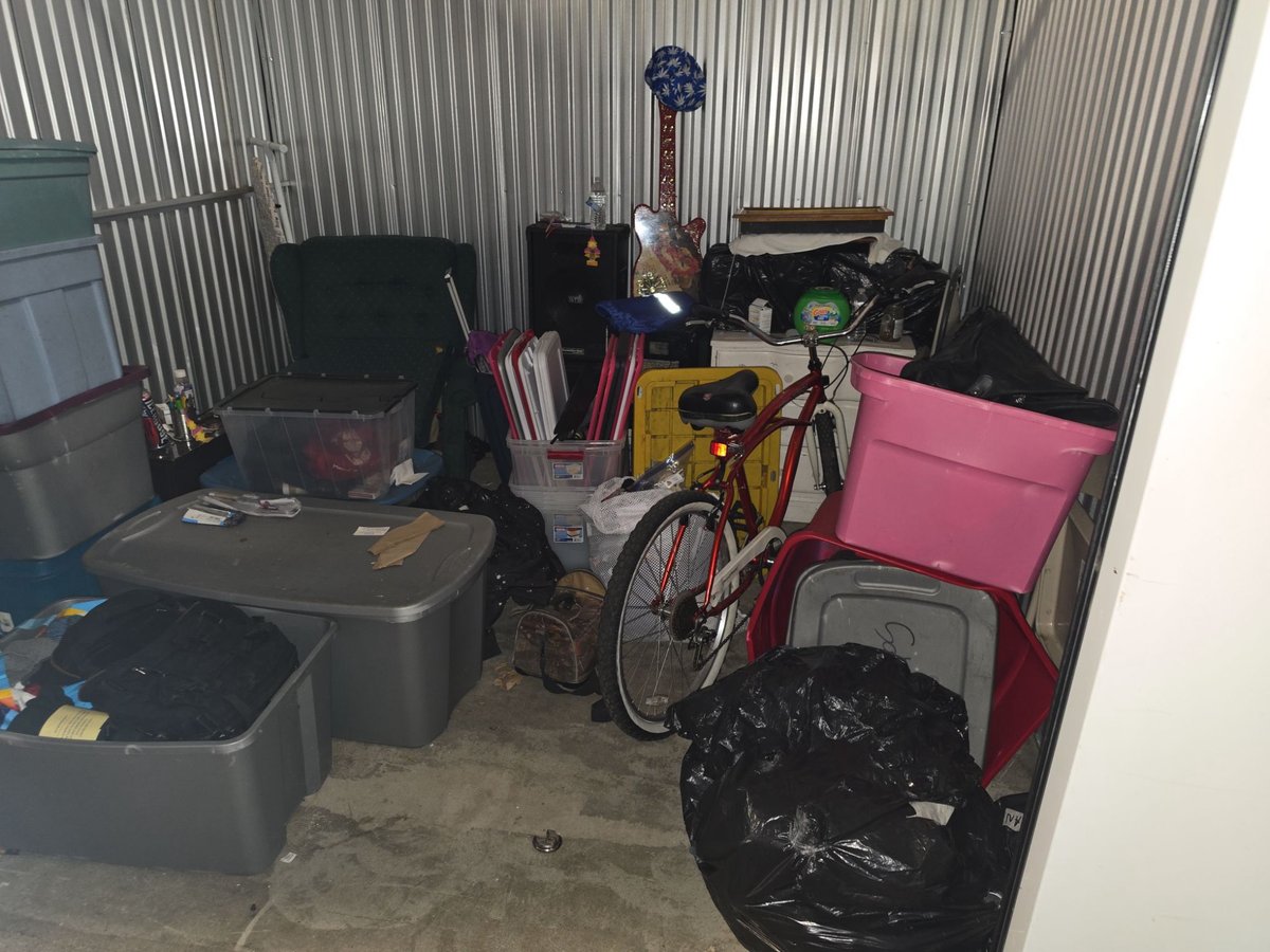 10 x 10 storage unit in Springfield, MA