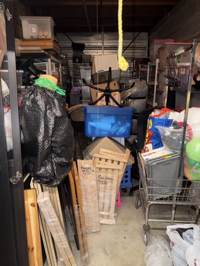 10 x 20 storage unit in Springfield, VA