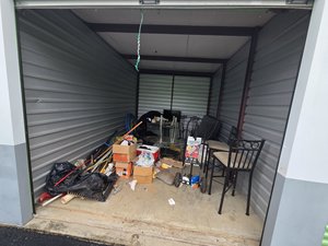 10 x 15 storage unit in Stone Mountain, GA
