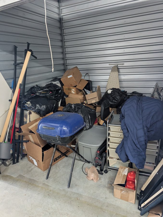 10 x 10 storage unit in Dallas, TX