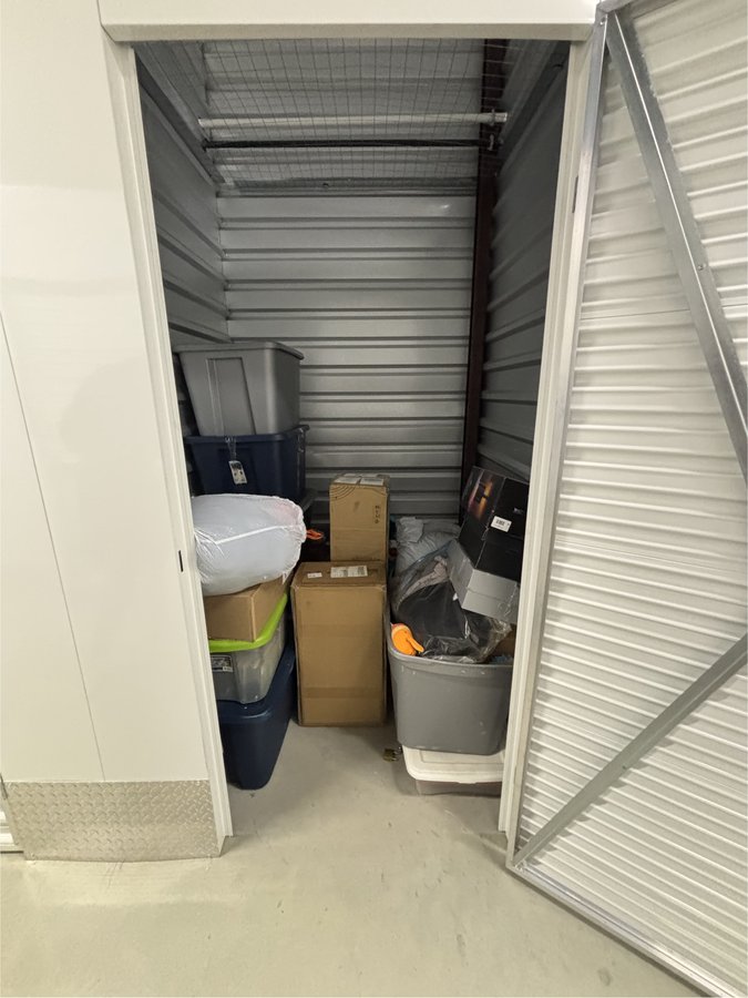 5 x 5 storage unit in Middle River, MD