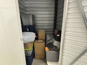 5 x 5 storage unit in Middle River, MD