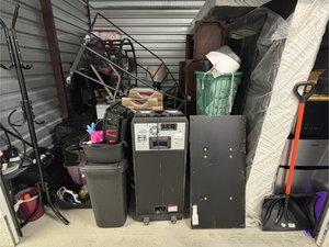 10 x 10 storage unit in Middle River, MD