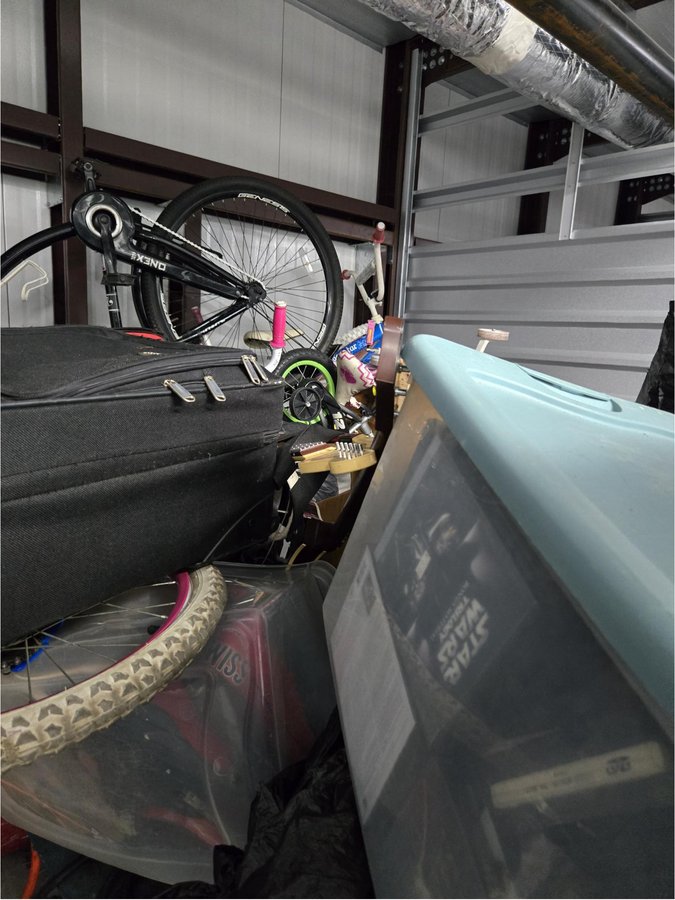 10 x 10 storage unit in Altamonte Springs, FL