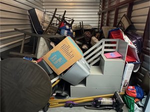 10 x 15 storage unit in Owings Mills, MD