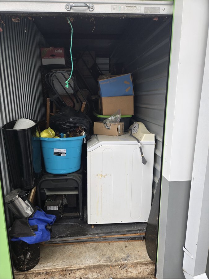 5 x 15 storage unit in Stone Mountain, GA