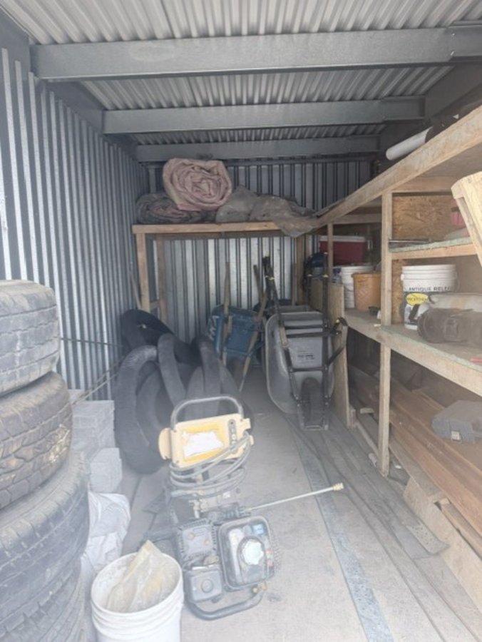 10 x 20 storage unit in Commerce City, CO