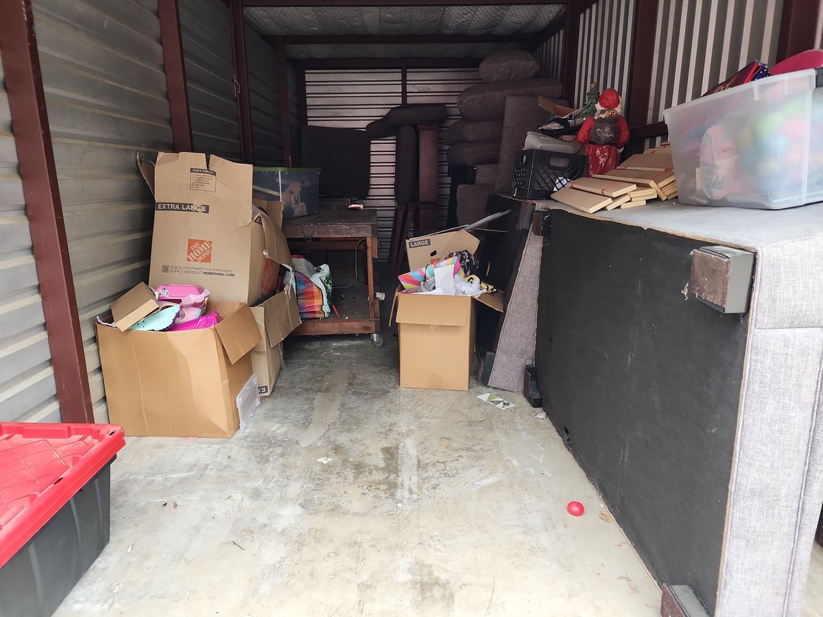 10 x 25 storage unit in Garland, TX