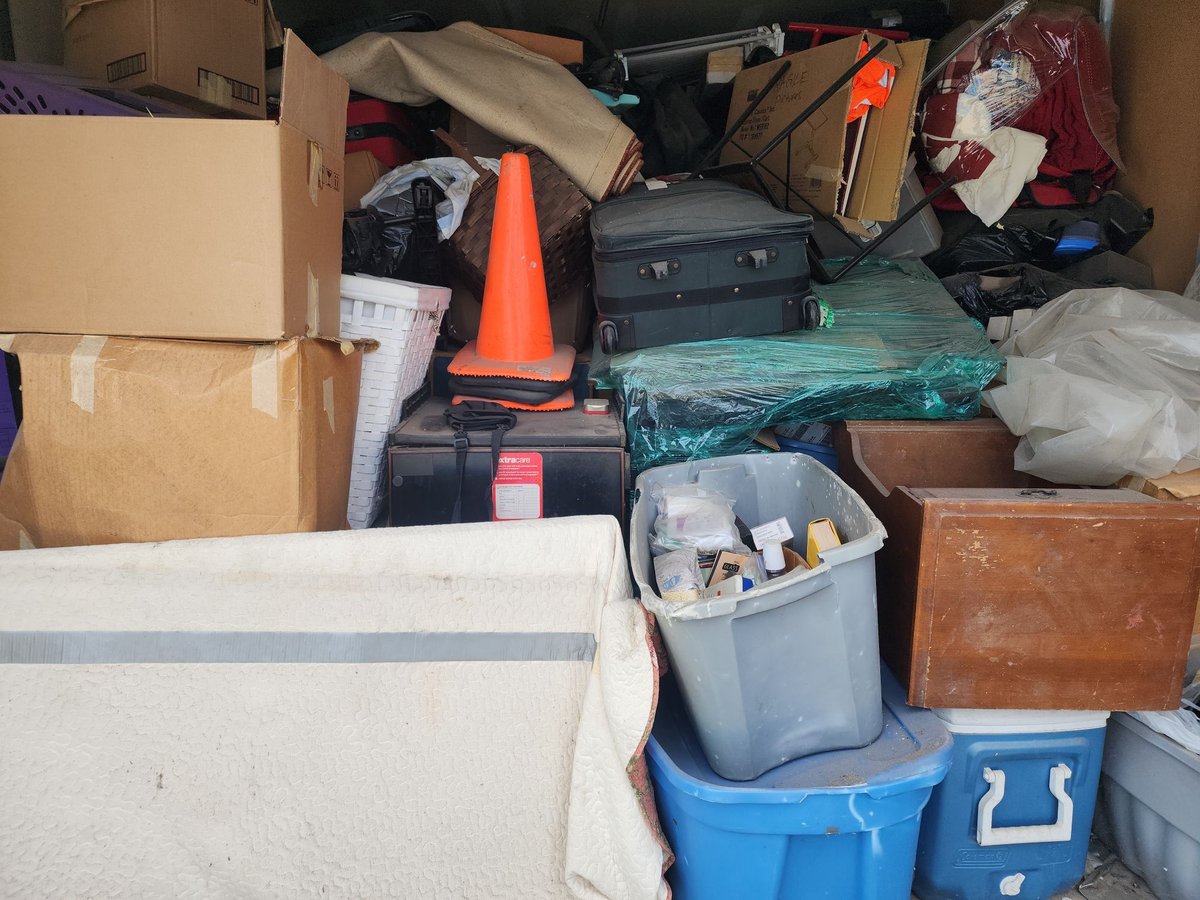 10 x 15 storage unit in Dallas, TX