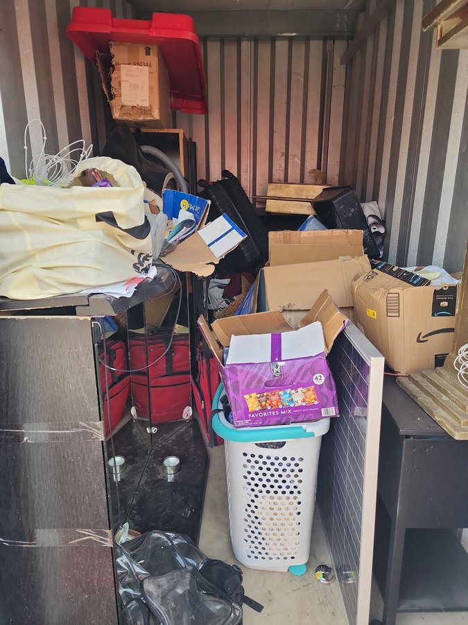 5 x 10 storage unit in Forney, TX