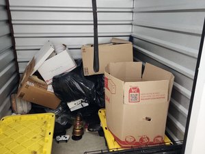 5 x 5 storage unit in Mesquite, TX