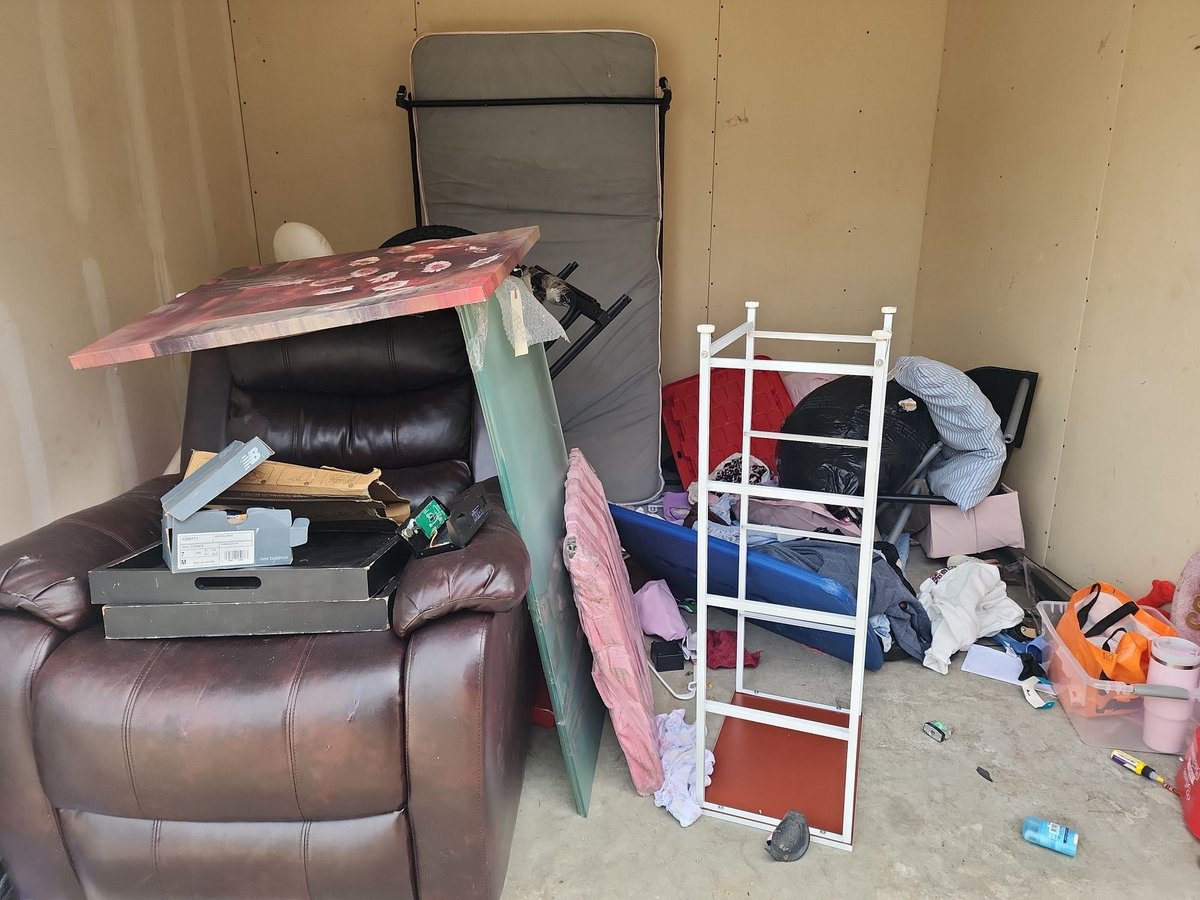 10 x 10 storage unit in Dallas, TX