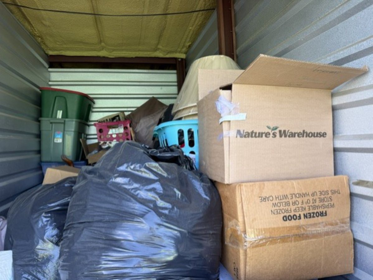 5 x 10 storage unit in Mishawaka, IN