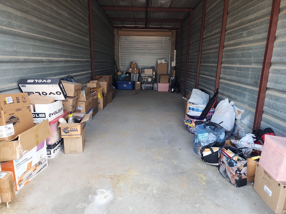 10 x 30 storage unit in Mesquite, TX