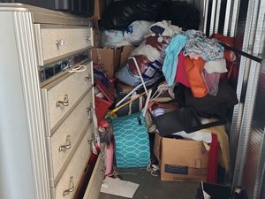 5 x 10 storage unit in Garland, TX