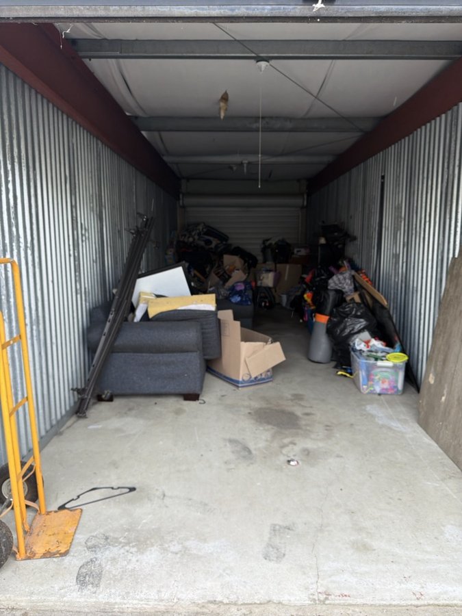 10 x 30 storage unit in Southfield, MI
