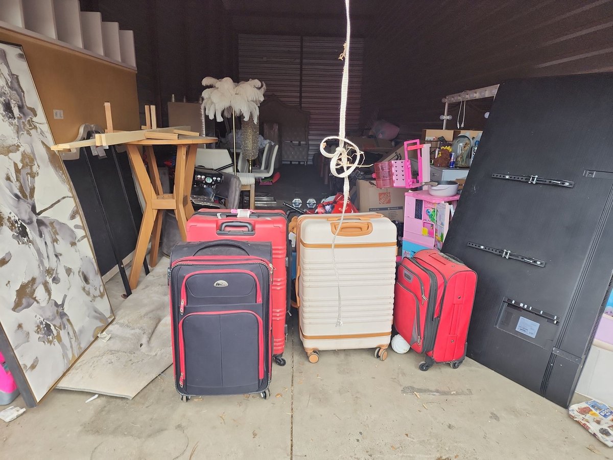 12 x 40 storage unit in Mesquite, TX