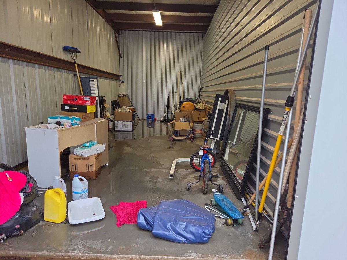 11 x 28 storage unit in Clovis, NM