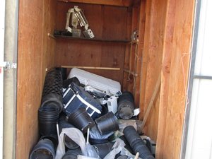 5 x 10 storage unit in Bakersfield, CA